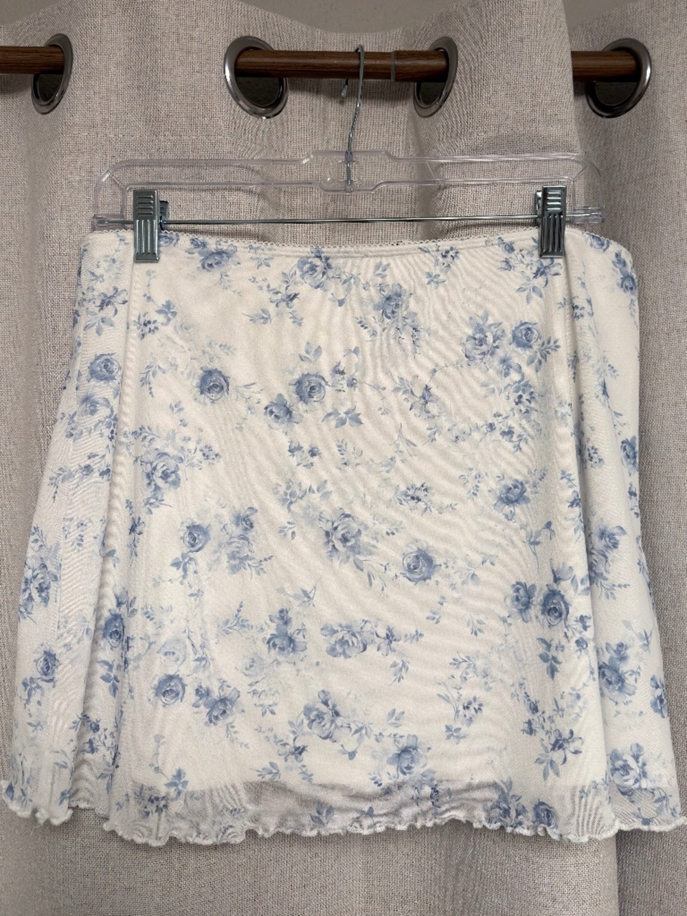Floral mini skirt